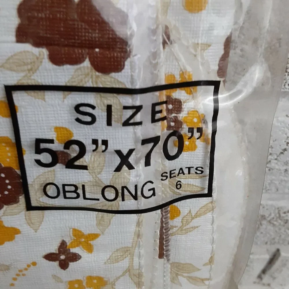 Vintage Smart Set New Vinyl/ Flannel Brown& Goldenseal Tablecloth